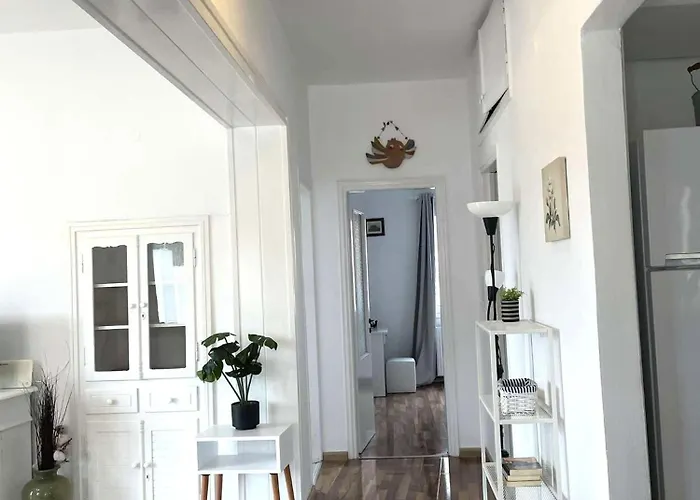 Live The Summer Dream At Cozy Retreat